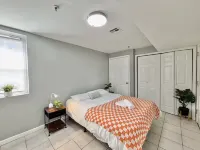 Charming NYC-Themed Retreat in North Bergen – Just Minutes from Midtown!