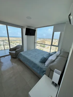 Hermoso apt en Salinas chinchipe 2 cuartos 2 baños , seguridad y parkeo  gratis