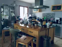 Chambre dans cadre très agréable face à la rivière D’Ain Hotel a Varambon