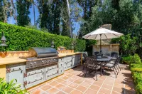 Italian Villa Hotels near Pacifica Graduate Institute-Ladera Campus