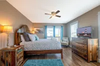 Steps to the Sand-Ocean Views-Hot Tub/Heated Pool-Putting Green-Coffee Bar