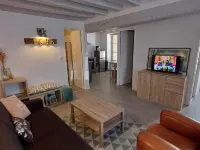 Charming ground floor apartment located 50m from the port of Le Pouliguen.