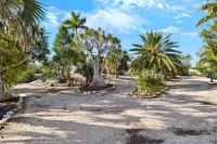 Iona Palms Private Retreat Large Heated Pool by Sanibel and FMB