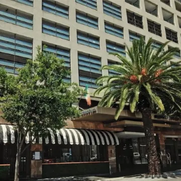 Pepperclub Hotel Отели рядом с достопримечательностью «Клифтонские Пляжи»
