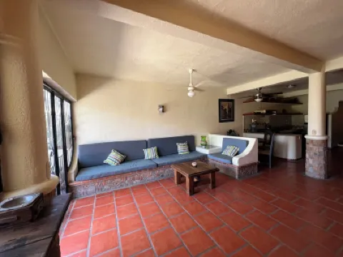 Charming 2-bedroom apartment with WiFi, AC in amazing Puerto Vallarta Hotels in Alta Vista