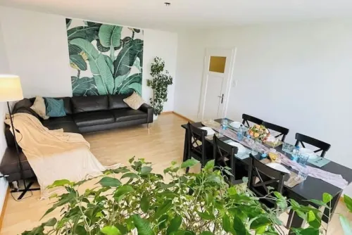Vantage Point spacious 3 bedroom apartment | Olten Switzerland| railway station Hotels in Olten