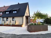 WolkenGuckerei - 6Pers | 3 bedrooms | private SPA | whirlpool | sauna Hotels in Markt Erlbach