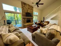 Mountain Chalet on Golf Course with Beautiful Views