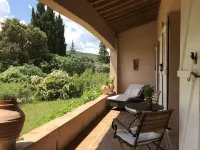 Authentic provencal country house w/ private pool in walking distance to market Hotels in Cotignac