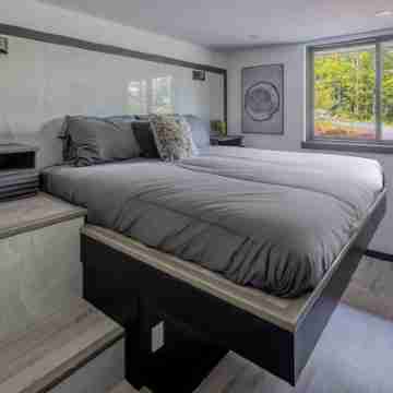 Elegant Secluded Getaway Rooms