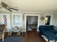 Lakefront Home on Gages Lake Hotels in Gages Lake