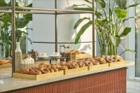 LOTTE HOTELS & RESORTS GIMHAE - breakfast