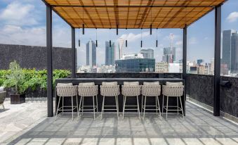 Icon Roma 517 by Wynwood House