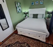 High Set 1 bedroom apartment with views central Atherton Hotels in der Nähe von Hou Wang Temple