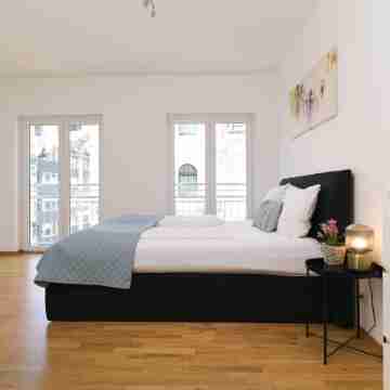 Victoria City and Kö Apartments Rooms