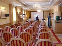 Residenza Paolo VI Hotel