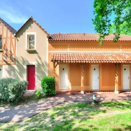 Duplex in Village Near Pool & Cultural Sites