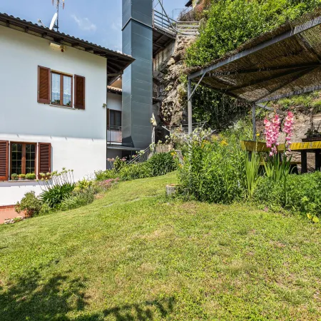 Apartment in Gravedona near Ski Resorts