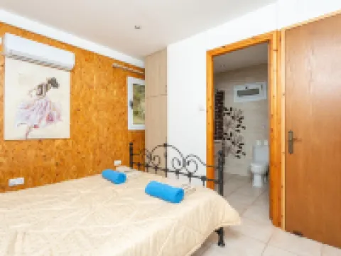 Villa Paradiso Sunset Private Pool Walk to Beach Sea Views A C Wifi - 3072 Hotels in Pomos
