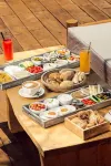 Bebatroun Beach Hotel