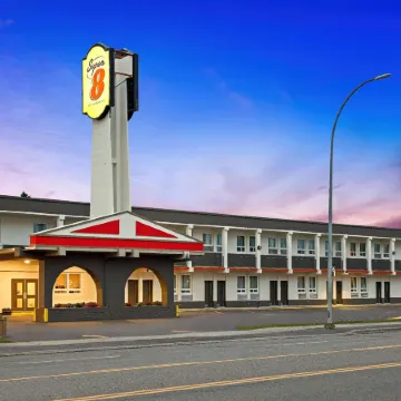 Super 8 by Wyndham Thunder Bay