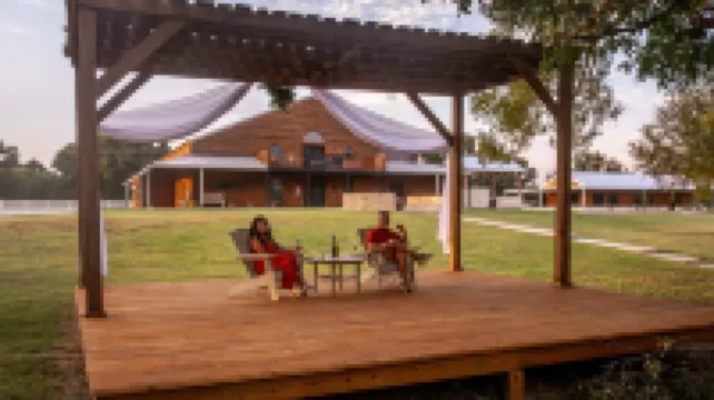 The Blue Iris Cabin on Lake Granbury