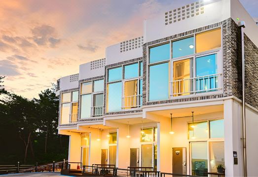 여수 숙소 전경