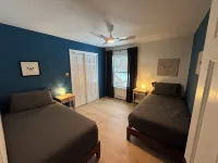 Cozy 4-Bedroom Mountain Home with Pool & Hot Tub in Enchanting Elka Park