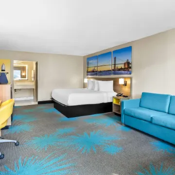 Days Inn by Wyndham Goose Creek