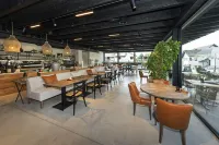 Giessen Hotel & Coffeehouse - breakfast
