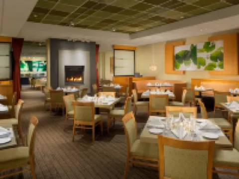 Crowne Plaza SAN FRANCISCO AIRPORT by IHG Hotels in Burlingame