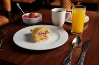 Staybridge Suites CHIHUAHUA by IHG - 早餐