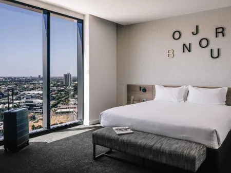 Novotel Melbourne South Wharf Отели рядом с достопримечательностью «Полли Вудсайд»