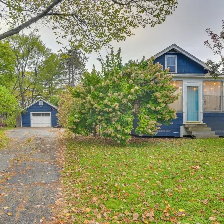 2 Mi to Colby College: Peaceful Home in Waterville