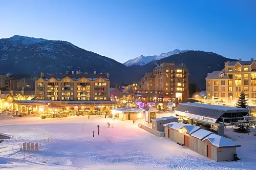 Pinnacle Hotel Whistler Hotels in Whistler