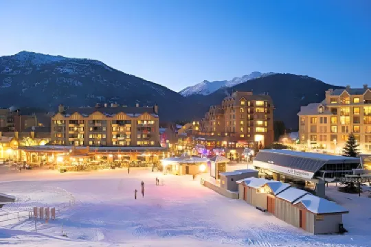 Pinnacle Hotel Whistler