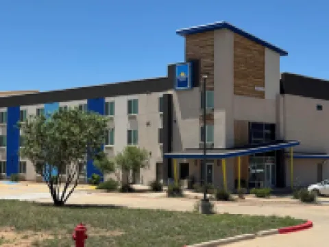 Days Inn & Suites by Wyndham Colorado City/I-20 Hotels in Mitchell County