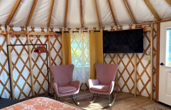 山間空氣小屋、旅館和豪華露營