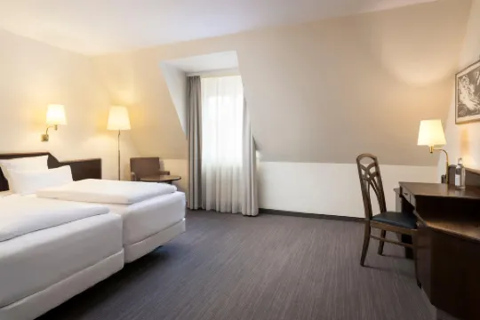 elaya hotel noerdlingen, Trademark by Wyndham