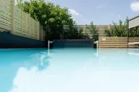 Kracher Hotel Doppelzimmer - Inklusive Pool - ที่มีสระว่ายน้ำ