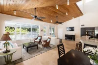 Dolphin Point Villas