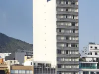 سول إيبانيما هوتل Hotels near شاطئ ايبانيما