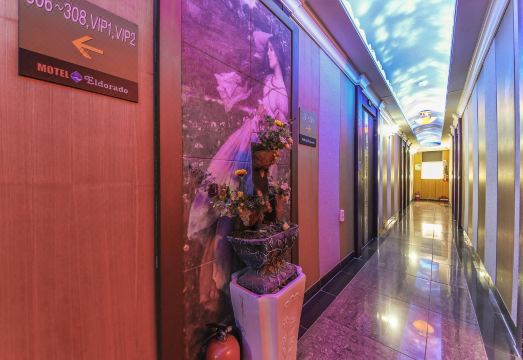 하동 숙소 비교 사진