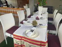 Sophie's Garden Hotel Kapenguria - breakfast