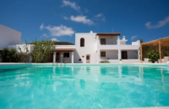 Villa Can Sunyer 5 Bedroom Villa with Views of Las Salines.