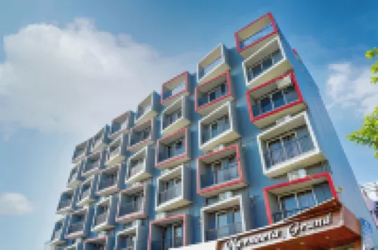 Navneeta Grand Hotel & Banquet Hall