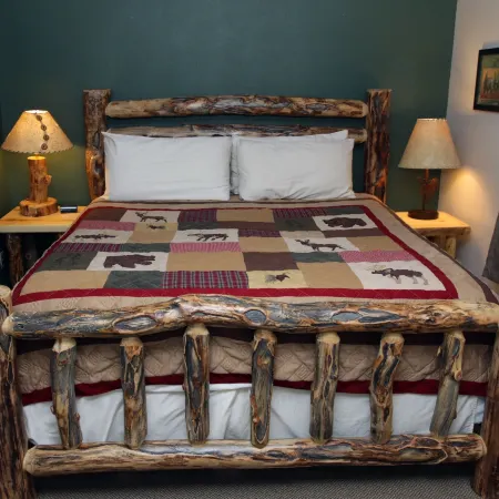 Fawn Valley Inn- 286