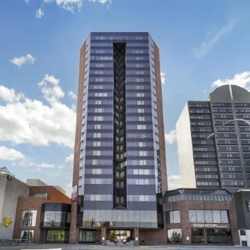 Best Western Plus Waterfront Hotel