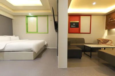 Uijeongbu Tomato Hoteles cerca de Templo Cheonchuksa