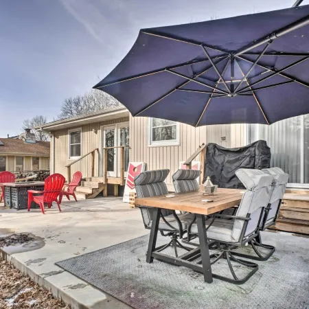 Family-Friendly Springfield Home w/ Yard!